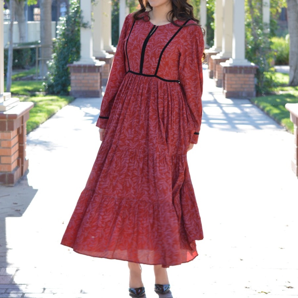 EVE RED MAXI DRESS
